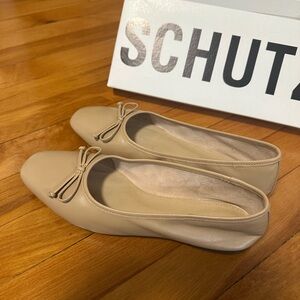 Schutz Size 7 Arissa Ballet Flats in. Light Nude Deluxe Napa Leather